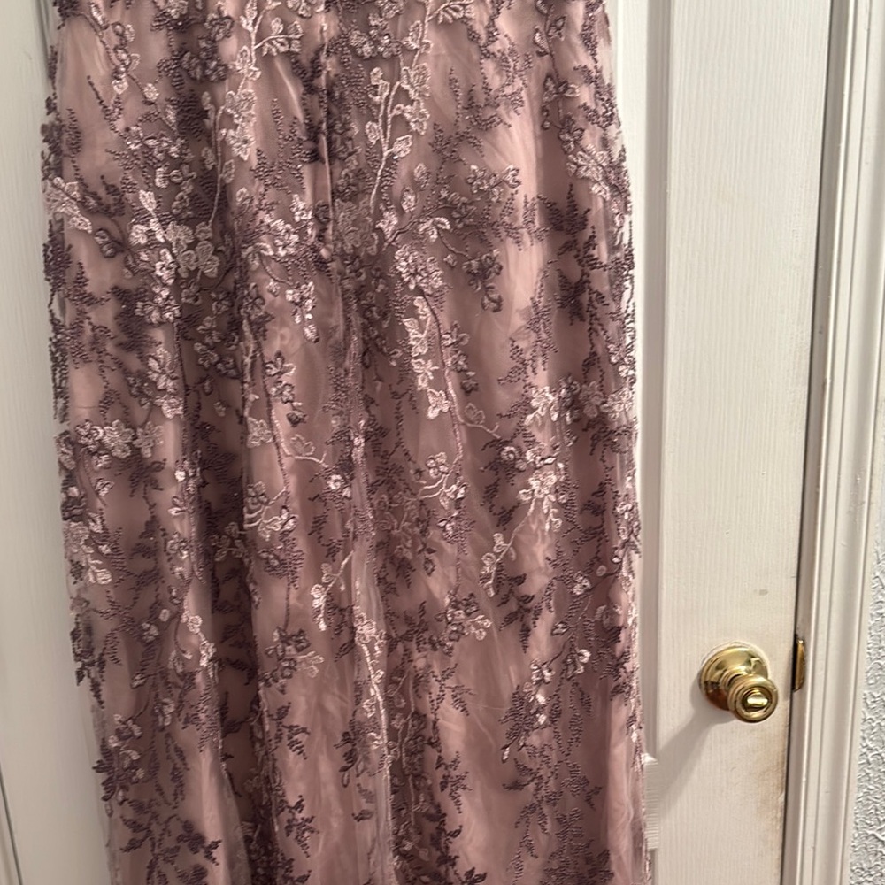 La Femme Floral Beaded Evening Dress With Sheer Cap Sleeves, So Beautiful - Picture 10 of 12